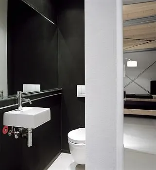 Old Town Apartments - Flodd - Floating Home